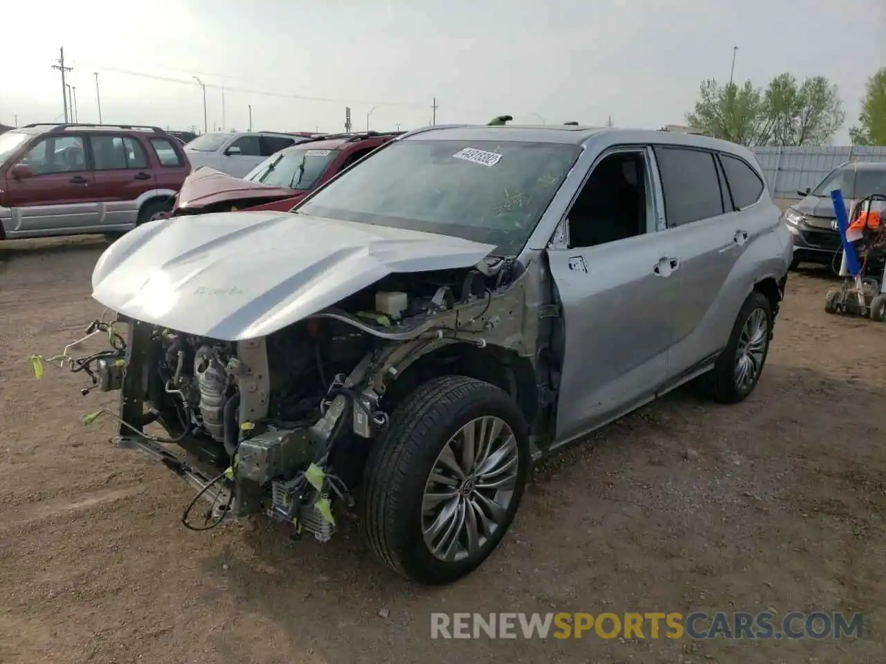 2 Photograph of a damaged car 5TDFZRBH2MS103897 TOYOTA HIGHLANDER 2021