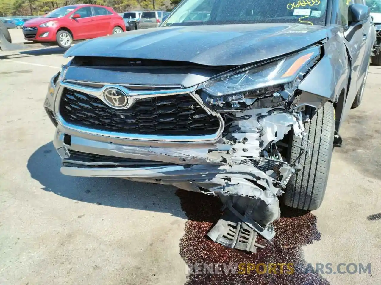 9 Photograph of a damaged car 5TDFZRBH3MS068433 TOYOTA HIGHLANDER 2021