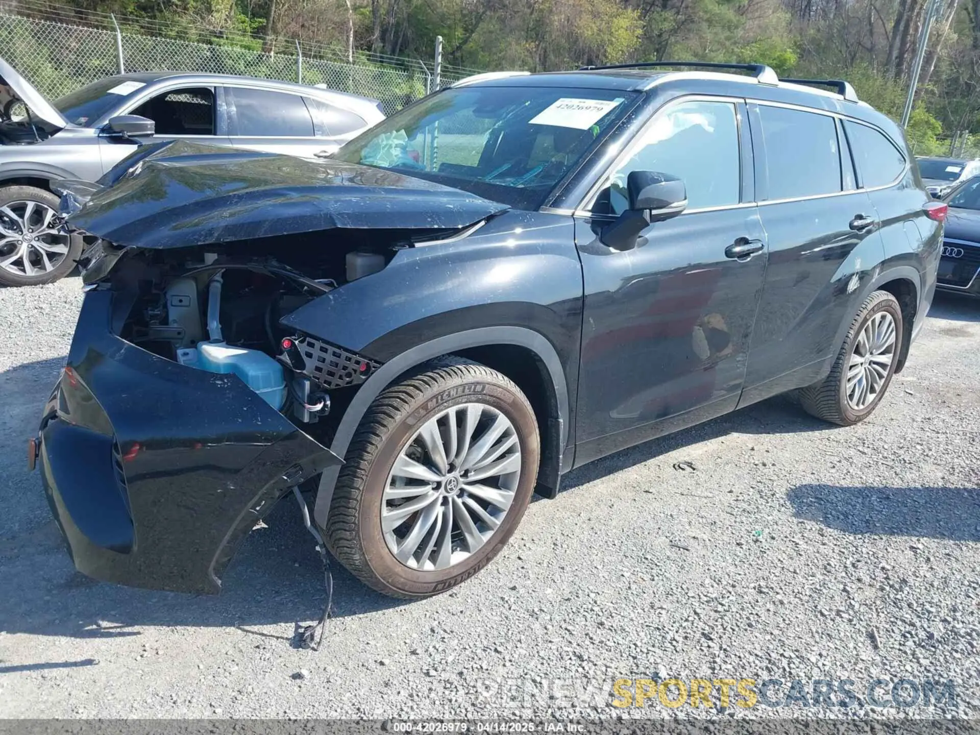 2 Photograph of a damaged car 5TDFZRBH3MS133216 TOYOTA HIGHLANDER 2021