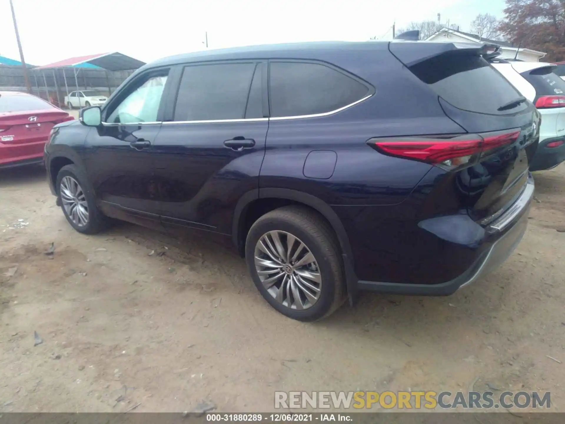 3 Photograph of a damaged car 5TDFZRBH4MS058056 TOYOTA HIGHLANDER 2021