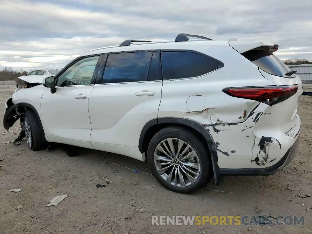 2 Photograph of a damaged car 5TDFZRBH4MS132124 TOYOTA HIGHLANDER 2021