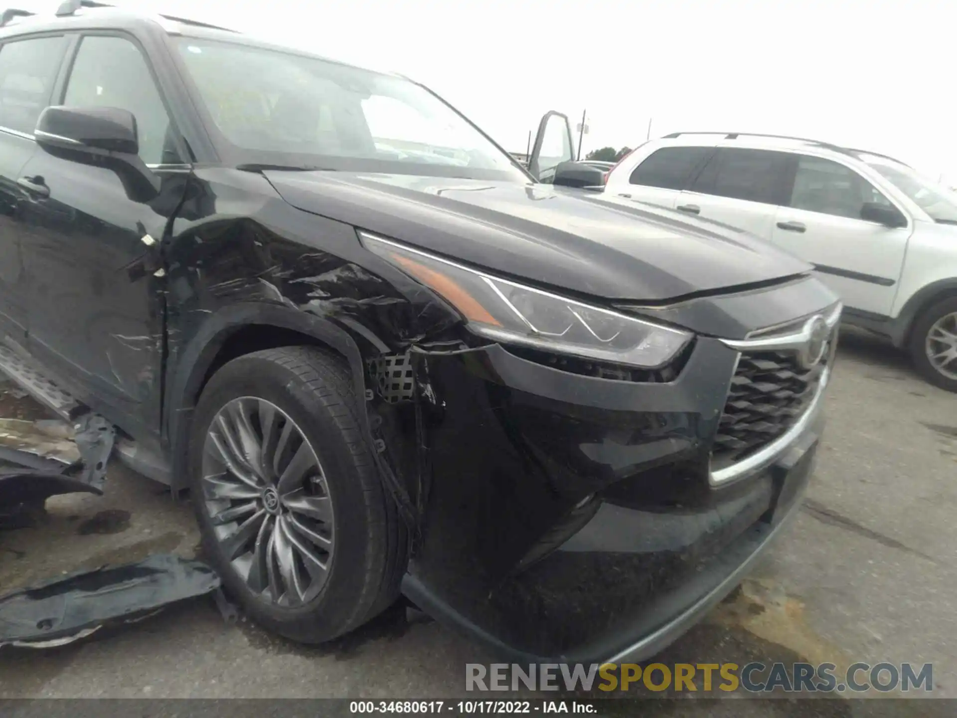 6 Photograph of a damaged car 5TDFZRBH5MS135811 TOYOTA HIGHLANDER 2021