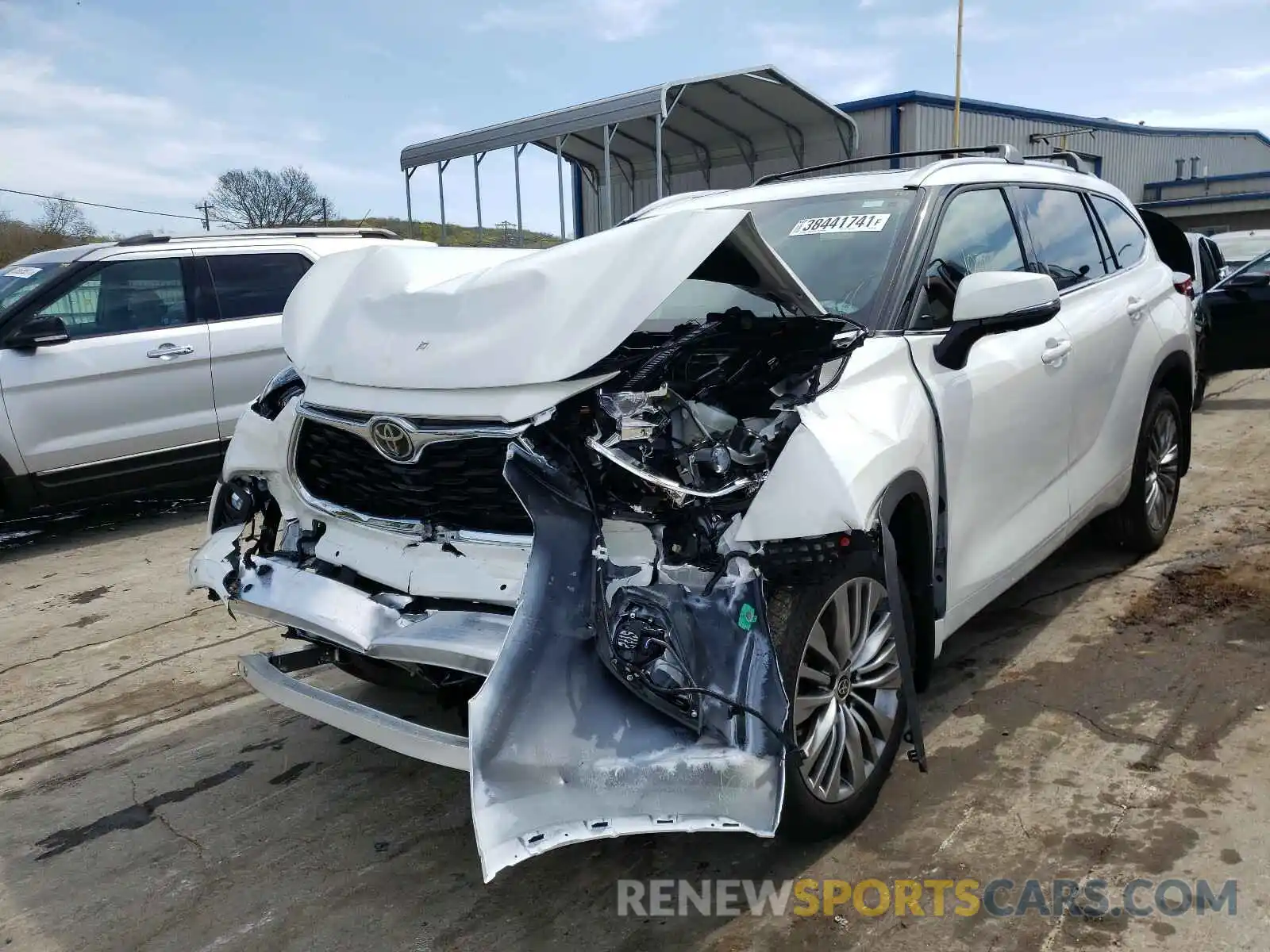 2 Photograph of a damaged car 5TDFZRBH6MS092726 TOYOTA HIGHLANDER 2021