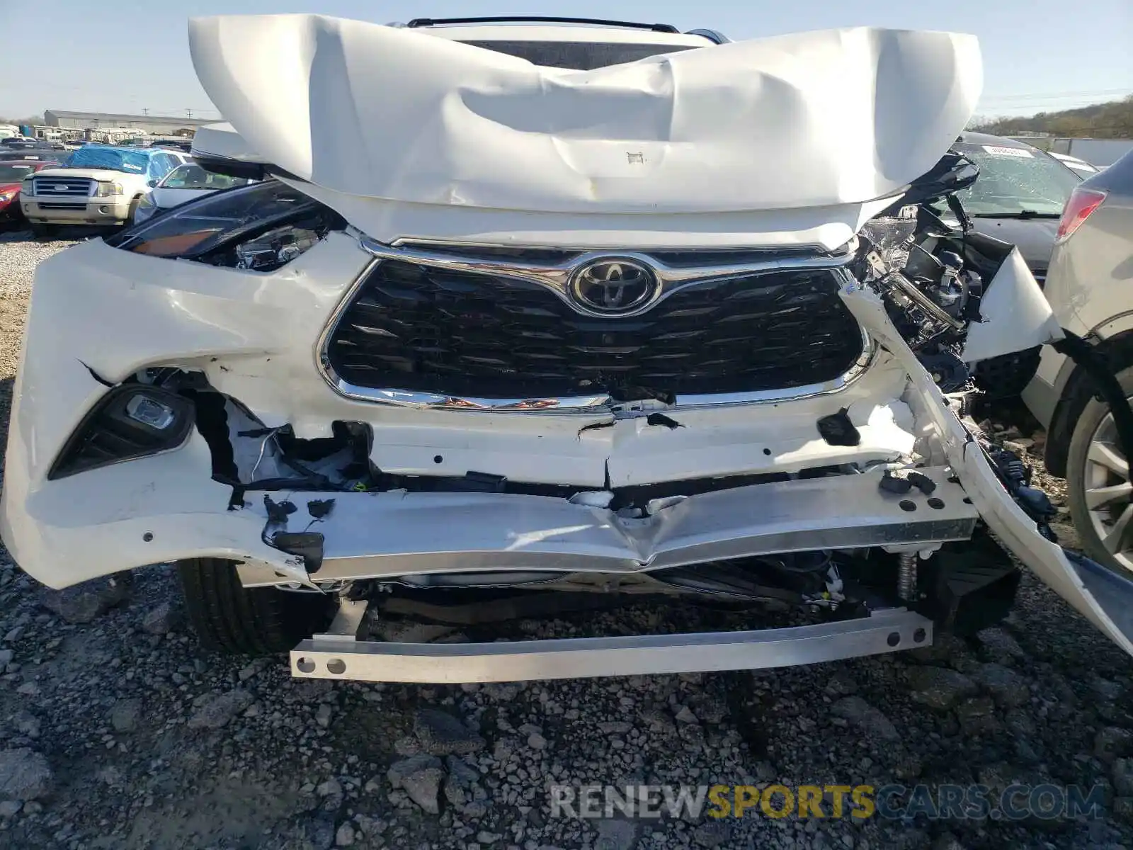 9 Photograph of a damaged car 5TDFZRBH6MS092726 TOYOTA HIGHLANDER 2021