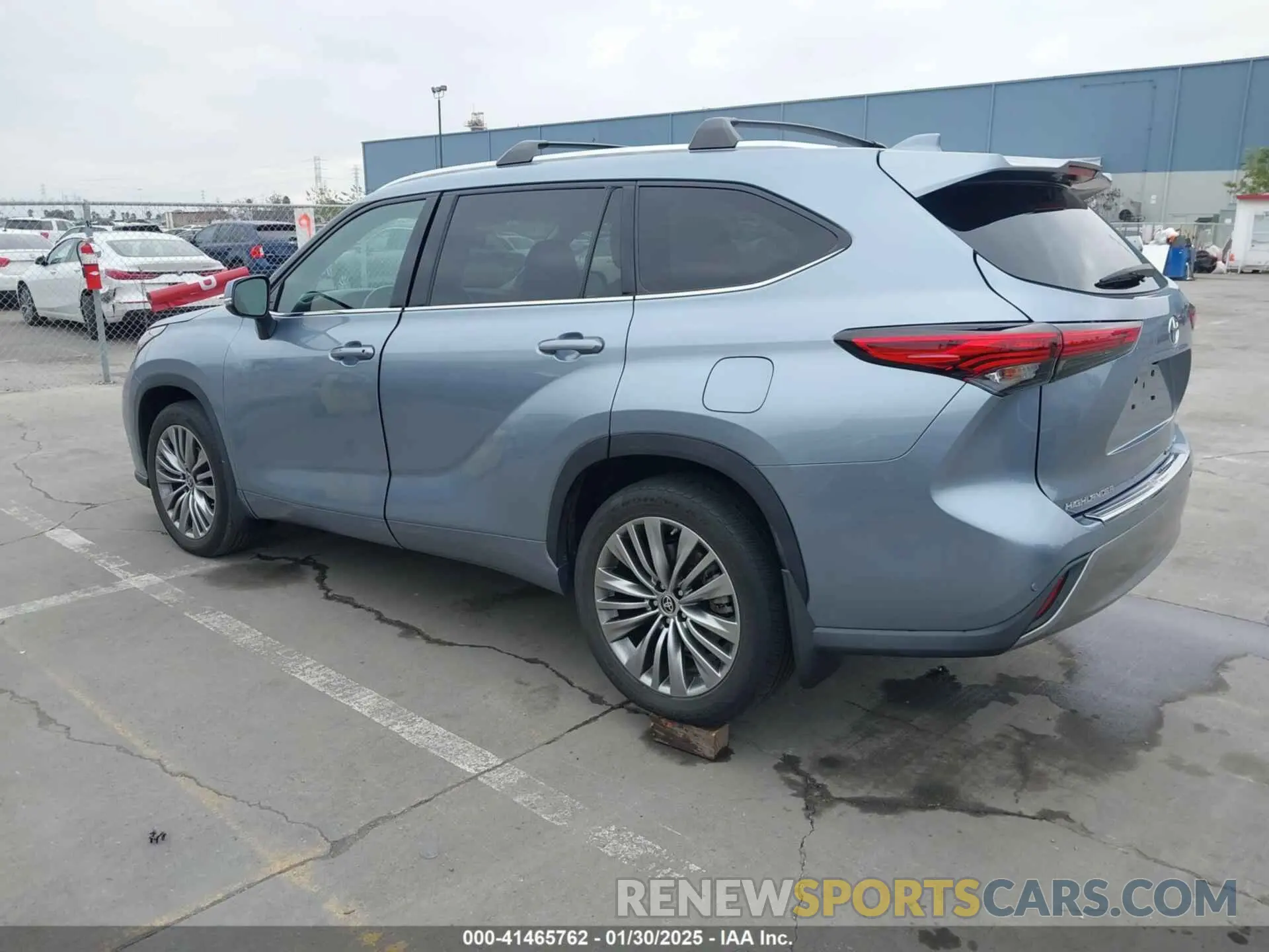 3 Photograph of a damaged car 5TDFZRBH6MS146218 TOYOTA HIGHLANDER 2021