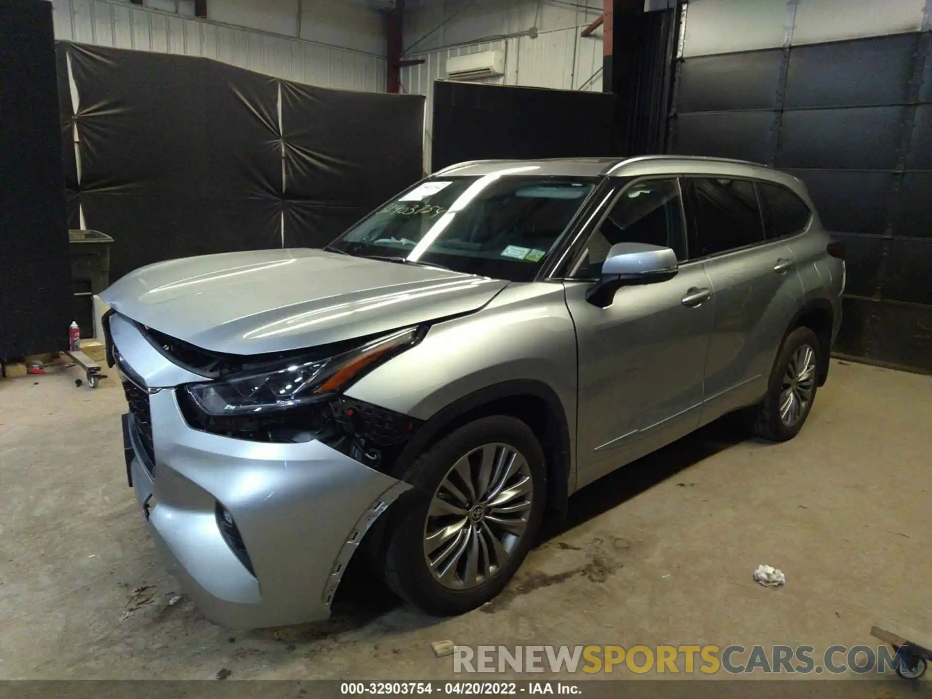 2 Photograph of a damaged car 5TDFZRBH8MS090184 TOYOTA HIGHLANDER 2021