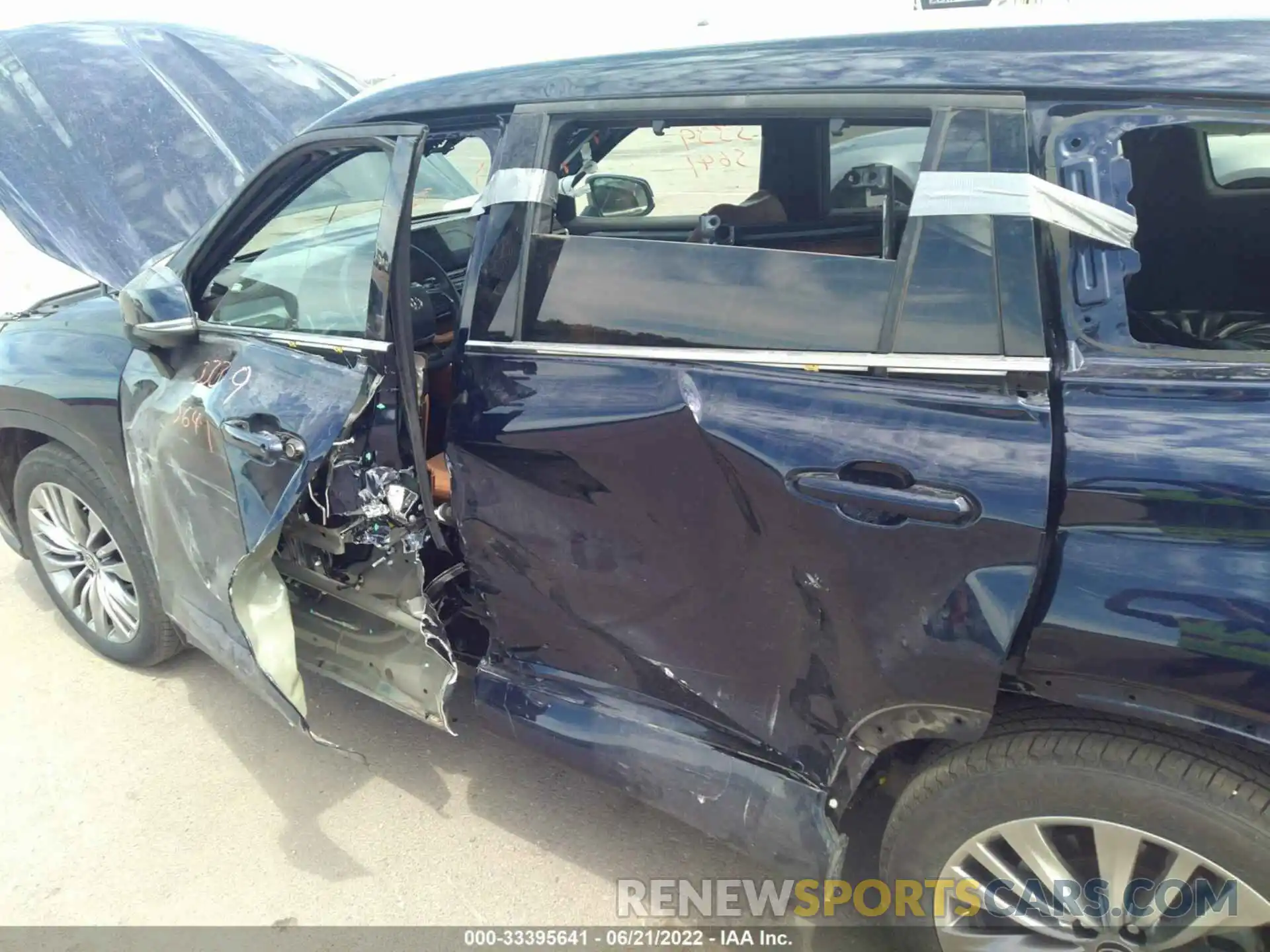 6 Photograph of a damaged car 5TDFZRBH9MS102892 TOYOTA HIGHLANDER 2021