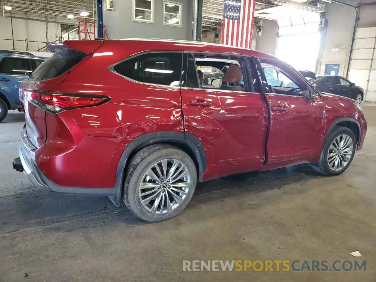 3 Photograph of a damaged car 5TDFZRBHXMS148134 TOYOTA HIGHLANDER 2021