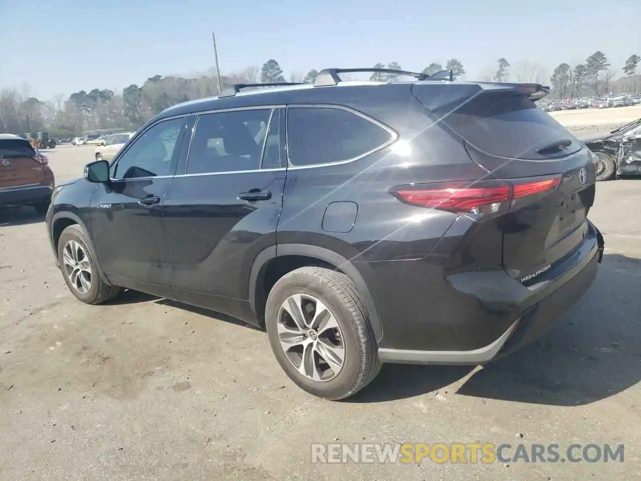 2 Photograph of a damaged car 5TDGARAH0MS007697 TOYOTA HIGHLANDER 2021