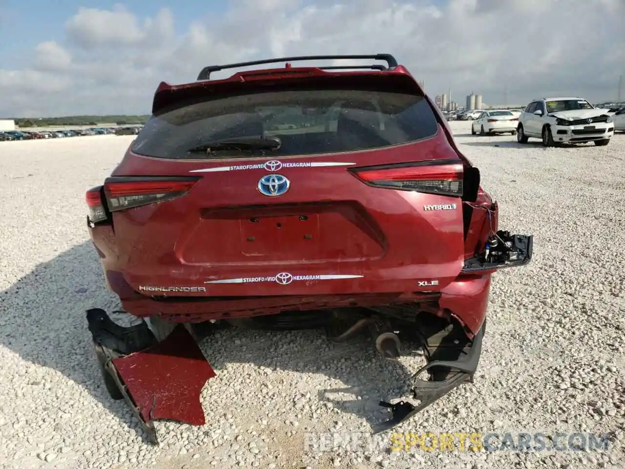 9 Photograph of a damaged car 5TDGARAH1MS504189 TOYOTA HIGHLANDER 2021