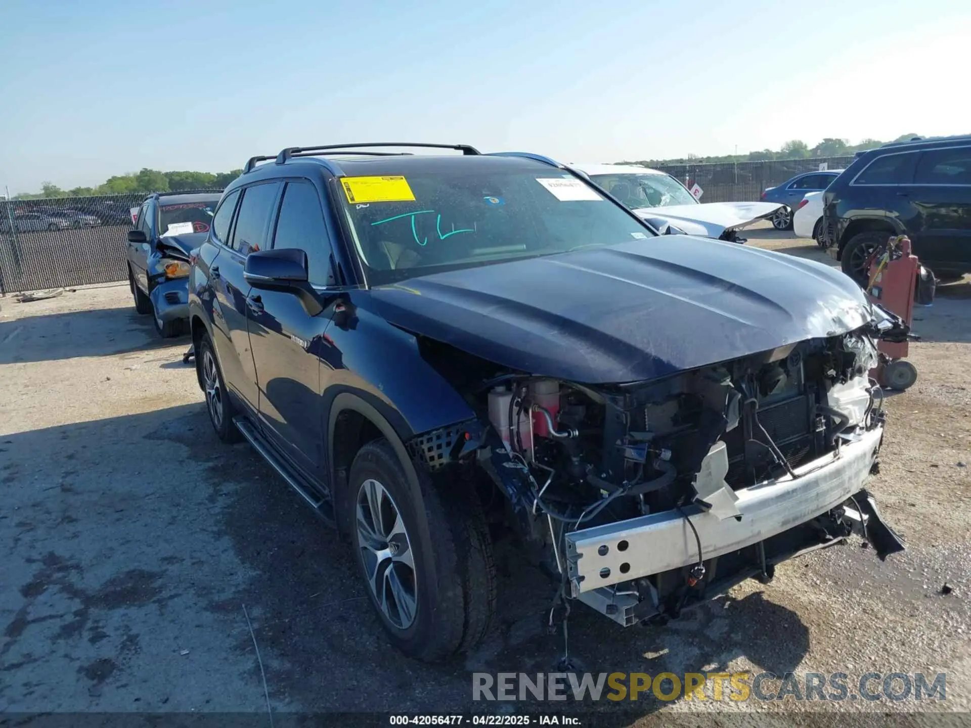 1 Photograph of a damaged car 5TDGARAH2MS503343 TOYOTA HIGHLANDER 2021
