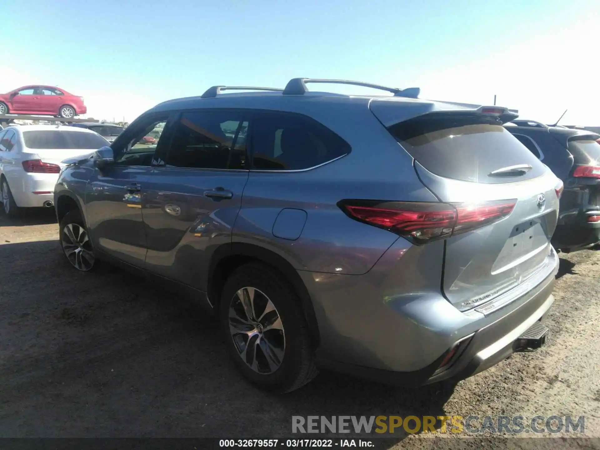 3 Photograph of a damaged car 5TDGARAH3MS011257 TOYOTA HIGHLANDER 2021