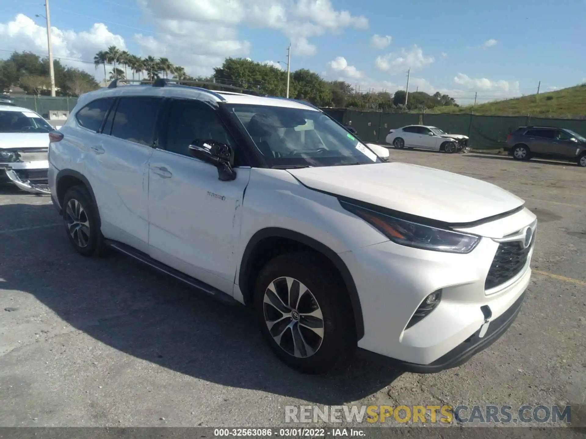 1 Photograph of a damaged car 5TDGARAH3MS507014 TOYOTA HIGHLANDER 2021