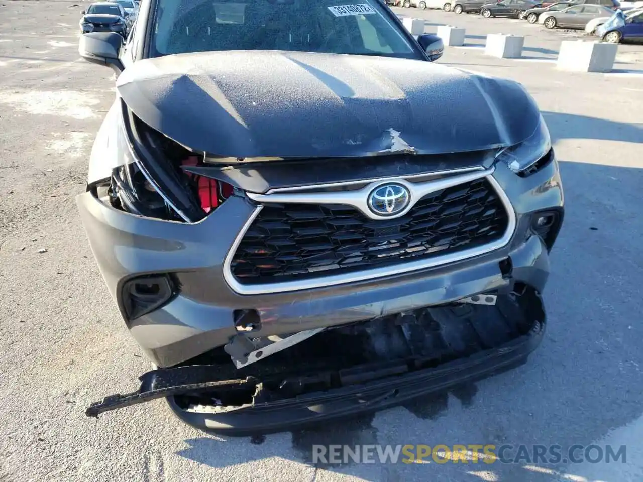 9 Photograph of a damaged car 5TDGARAH4MS505448 TOYOTA HIGHLANDER 2021