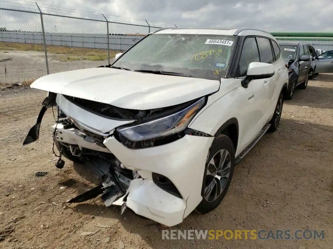 2 Photograph of a damaged car 5TDGARAH6MS504284 TOYOTA HIGHLANDER 2021