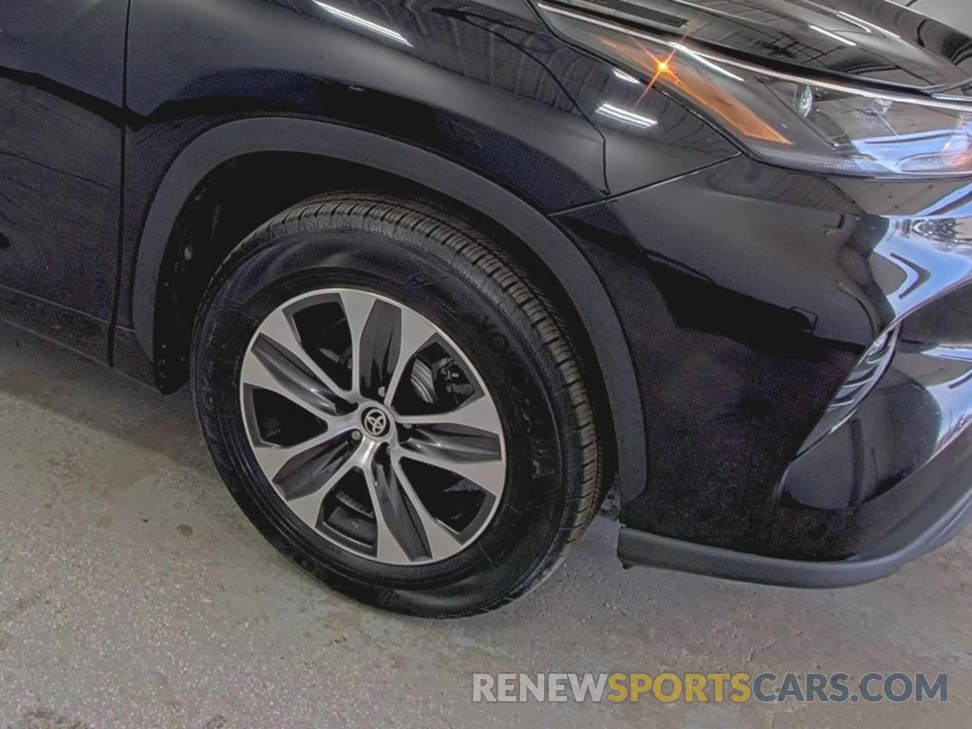 30 Photograph of a damaged car 5TDGARAH6MS506374 TOYOTA HIGHLANDER 2021