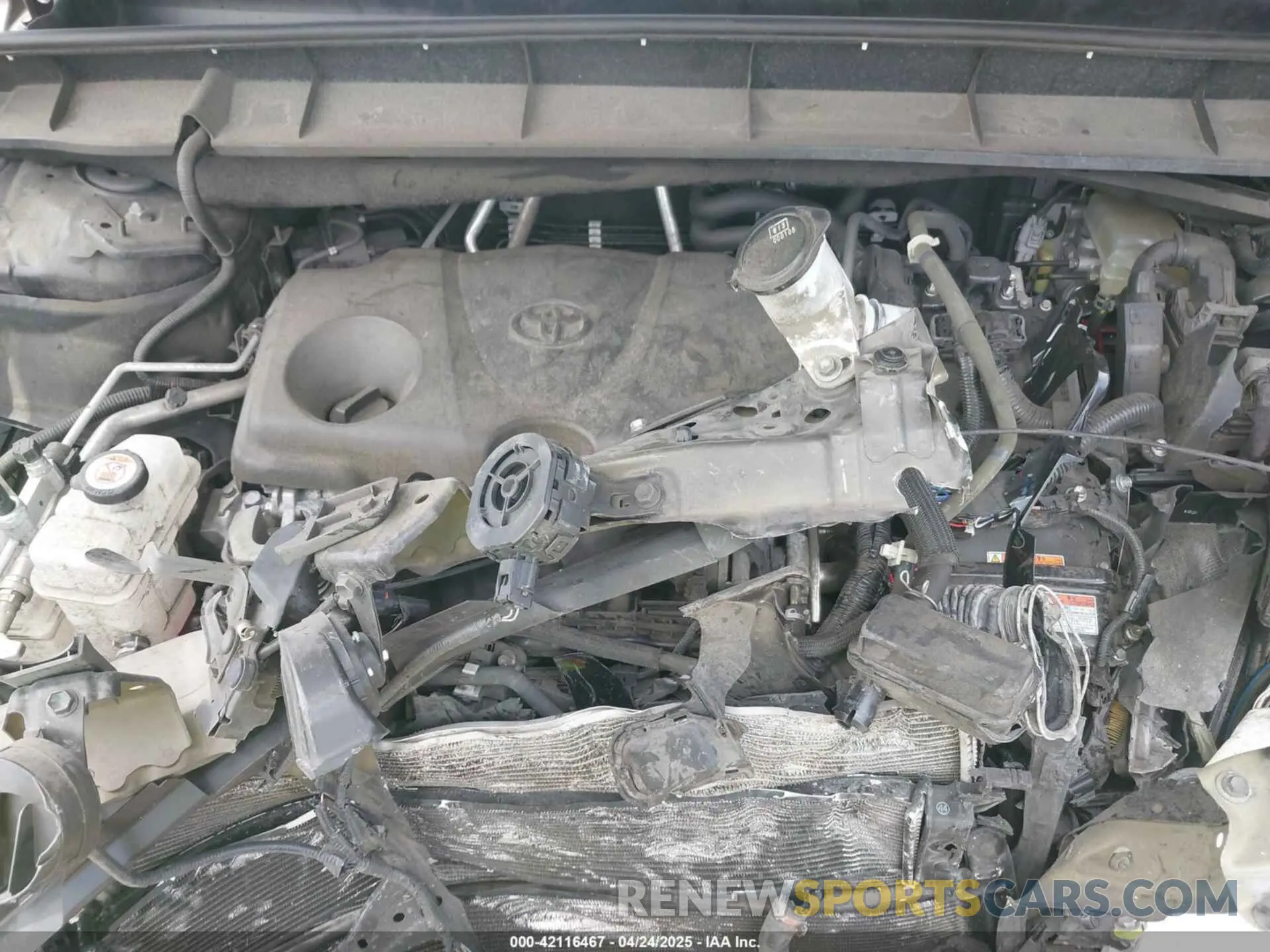 10 Photograph of a damaged car 5TDGARAH7MS005039 TOYOTA HIGHLANDER 2021