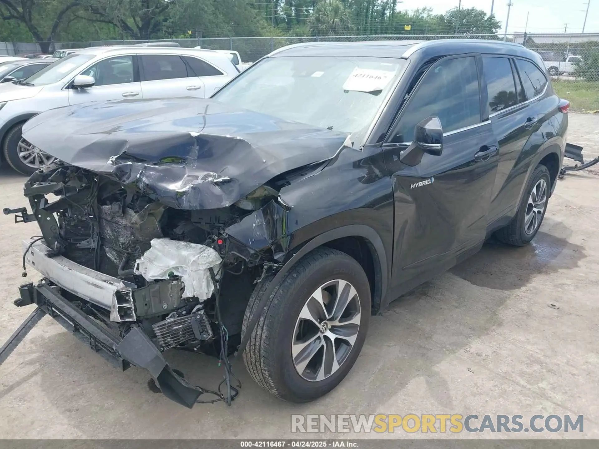 2 Photograph of a damaged car 5TDGARAH7MS005039 TOYOTA HIGHLANDER 2021
