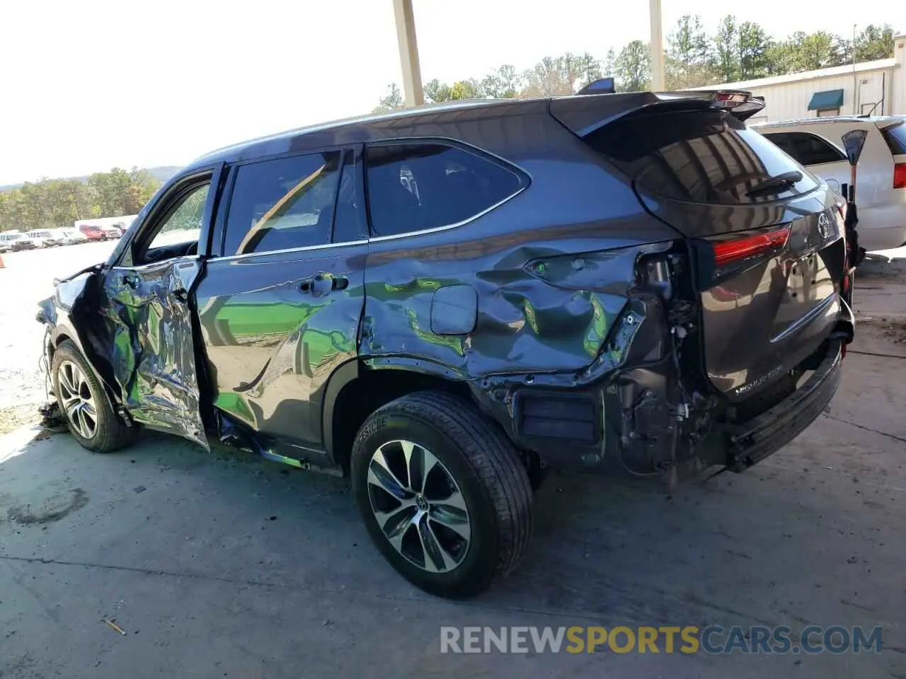 2 Photograph of a damaged car 5TDGARAH8MS011769 TOYOTA HIGHLANDER 2021
