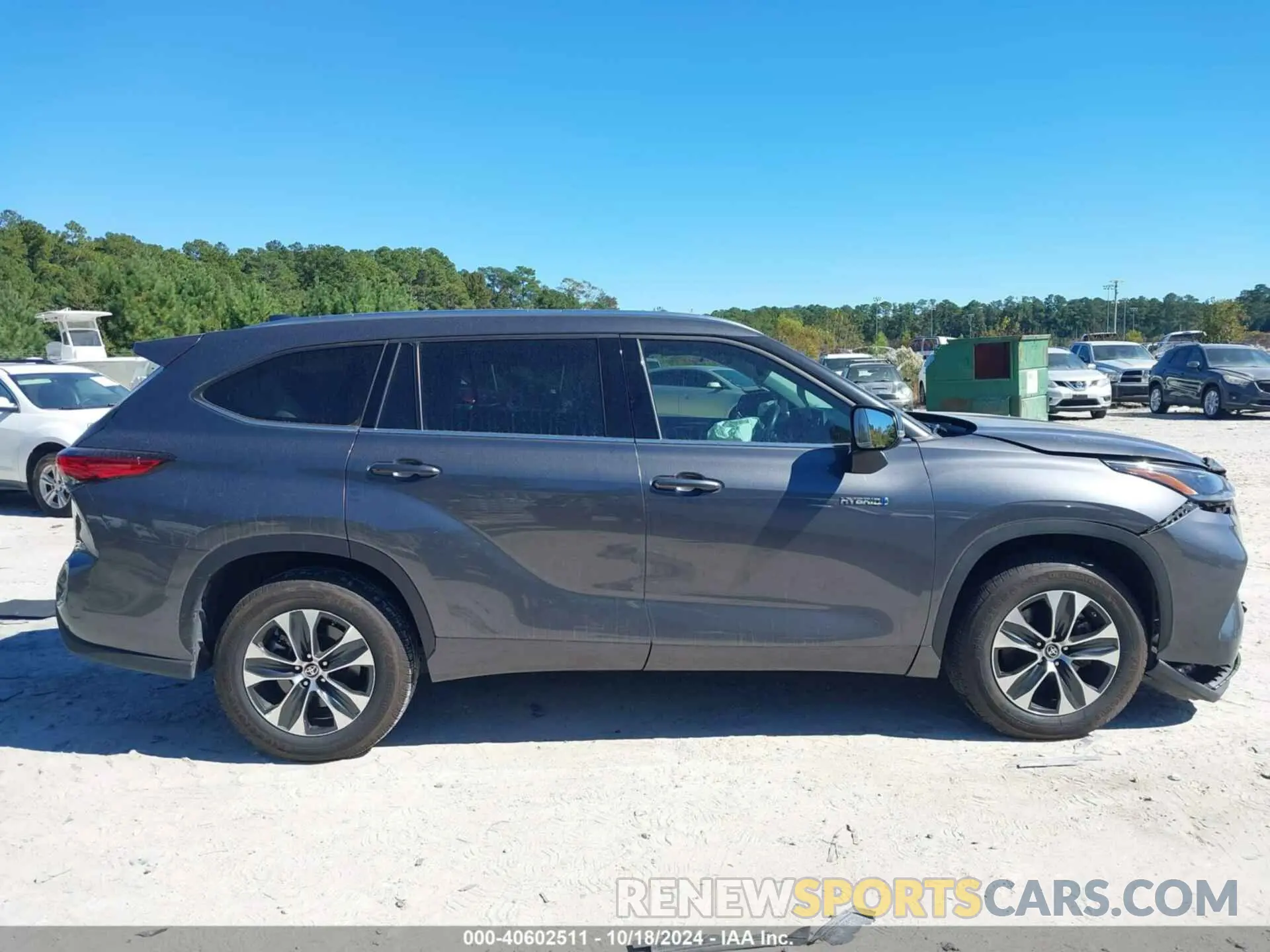 13 Photograph of a damaged car 5TDGARAHXMS503476 TOYOTA HIGHLANDER 2021