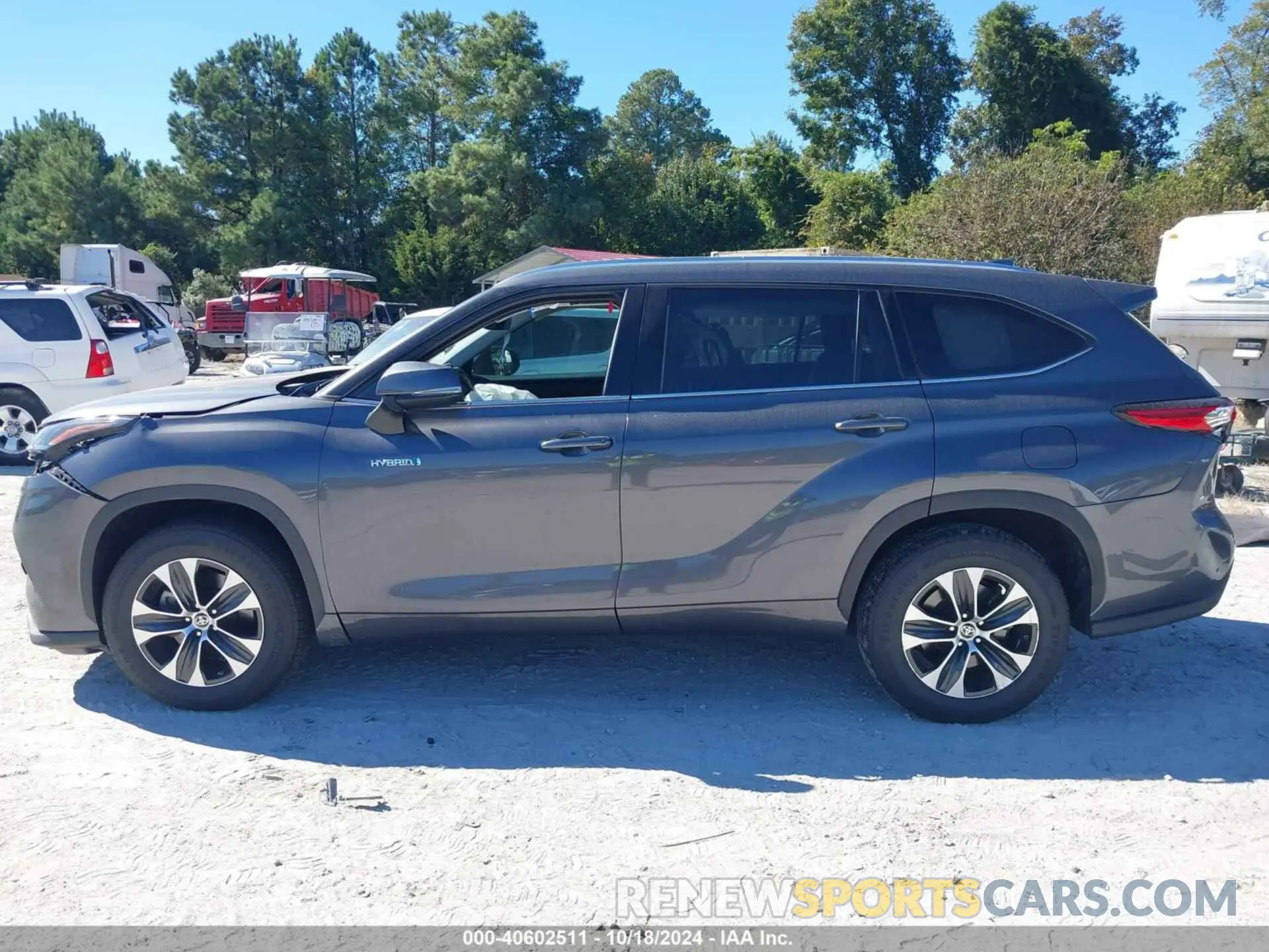 14 Photograph of a damaged car 5TDGARAHXMS503476 TOYOTA HIGHLANDER 2021