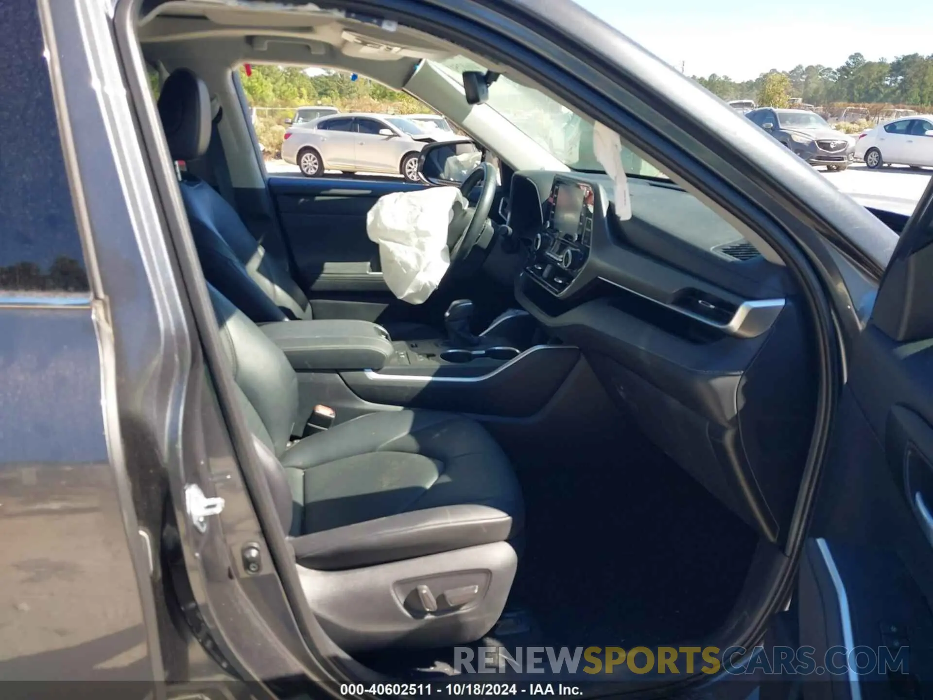 5 Photograph of a damaged car 5TDGARAHXMS503476 TOYOTA HIGHLANDER 2021