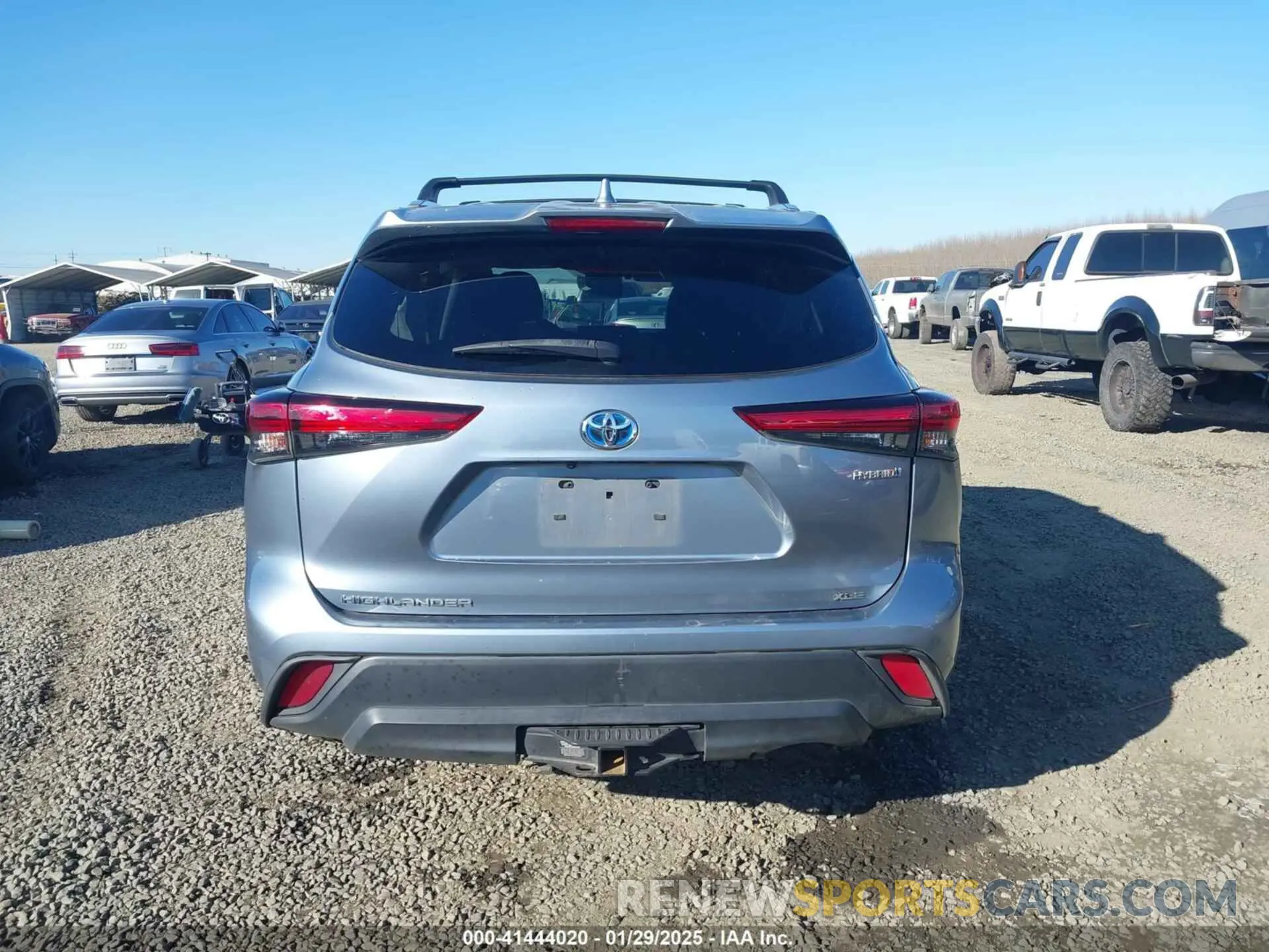 16 Photograph of a damaged car 5TDGBRCH0MS065111 TOYOTA HIGHLANDER 2021