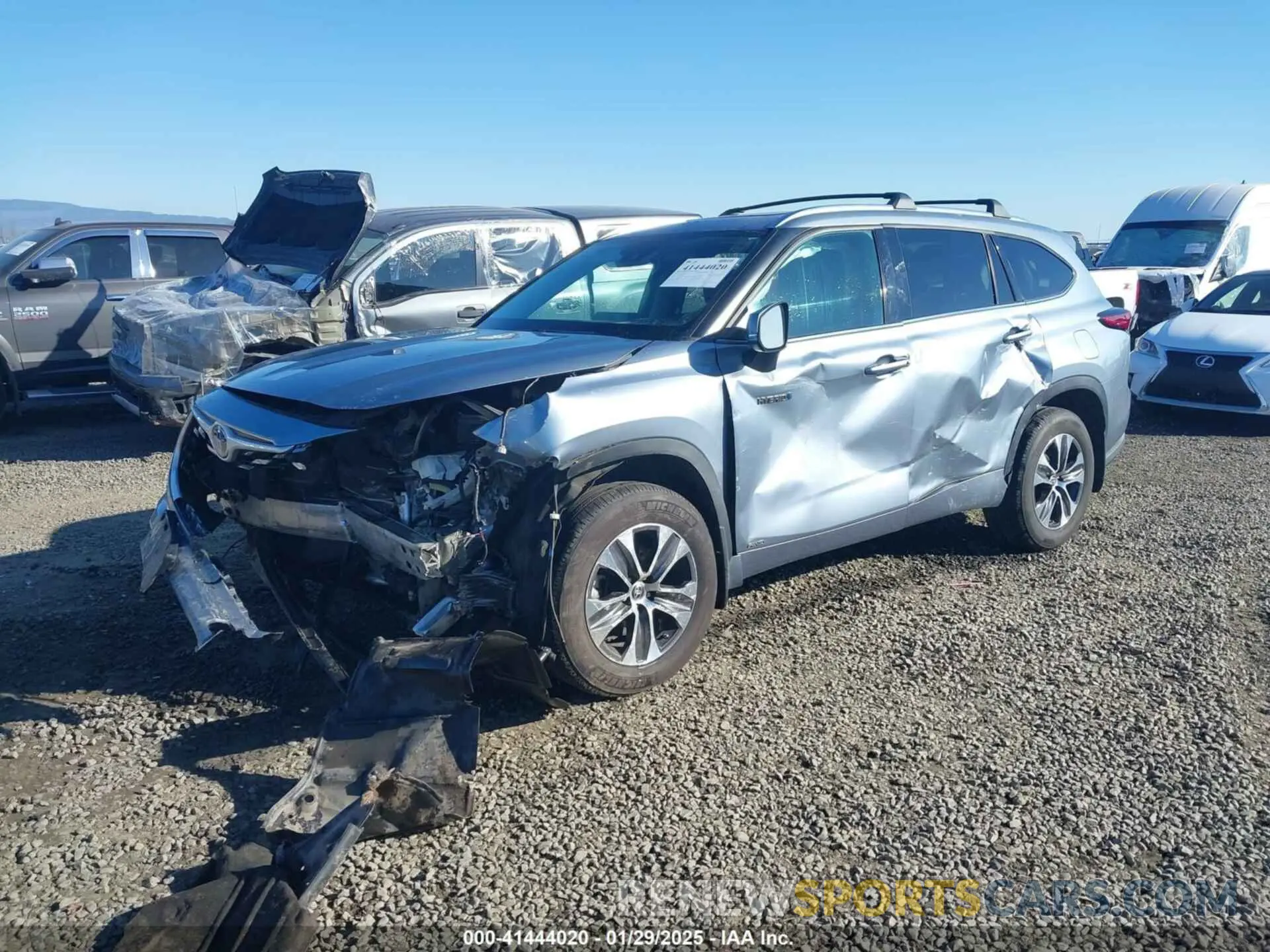 2 Photograph of a damaged car 5TDGBRCH0MS065111 TOYOTA HIGHLANDER 2021