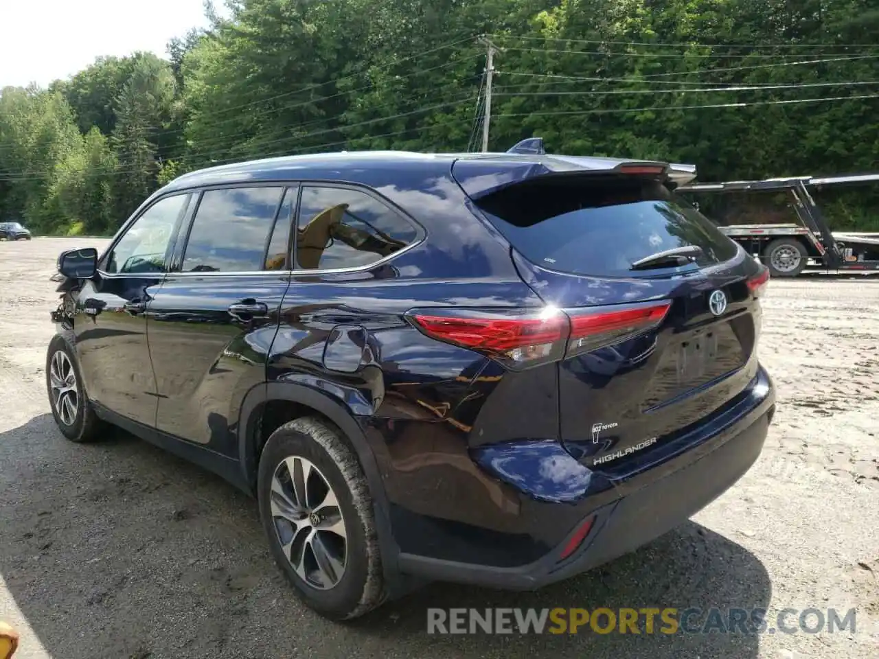 3 Photograph of a damaged car 5TDGBRCH1MS514330 TOYOTA HIGHLANDER 2021