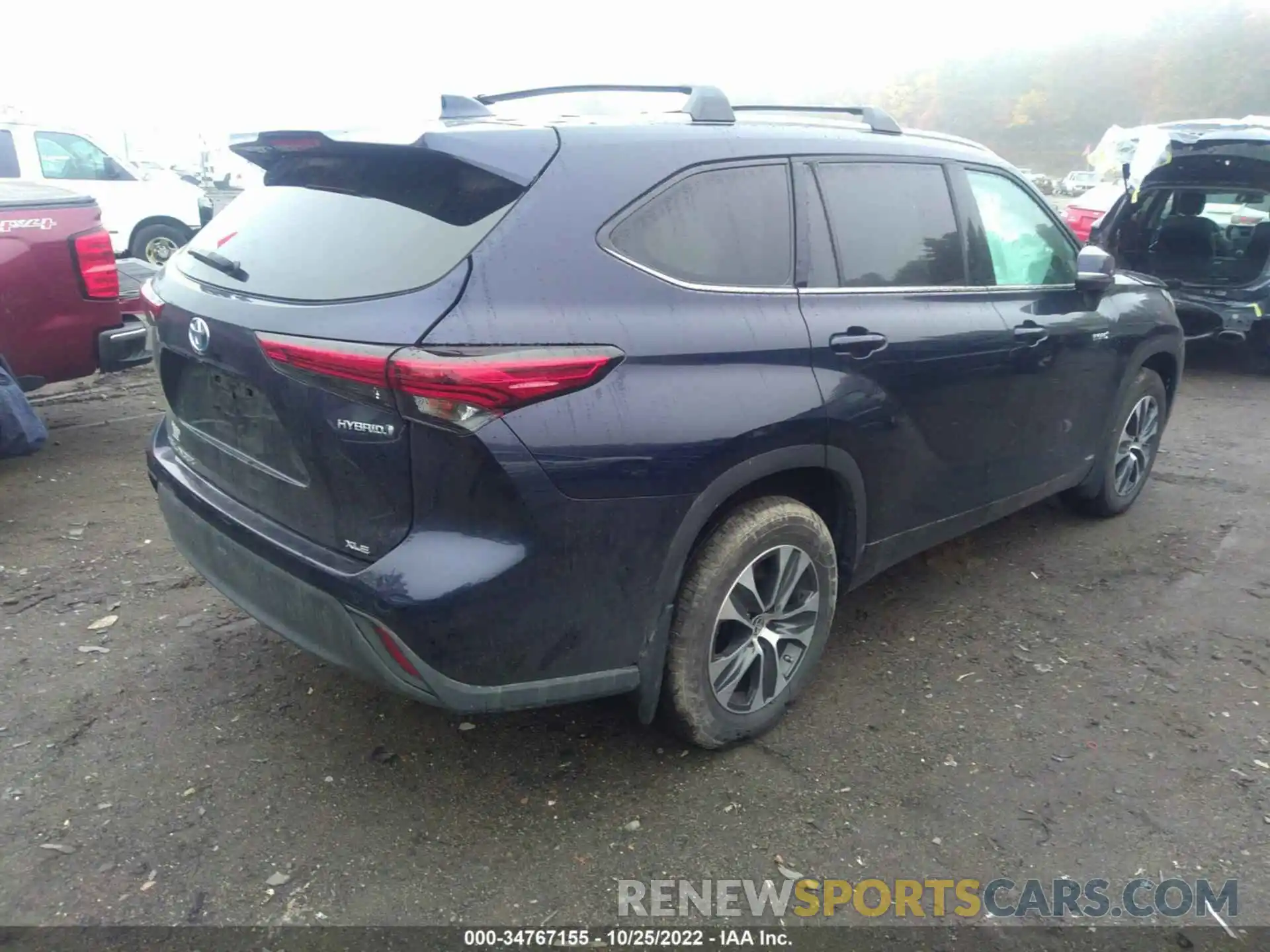 4 Photograph of a damaged car 5TDGBRCH2MS045622 TOYOTA HIGHLANDER 2021