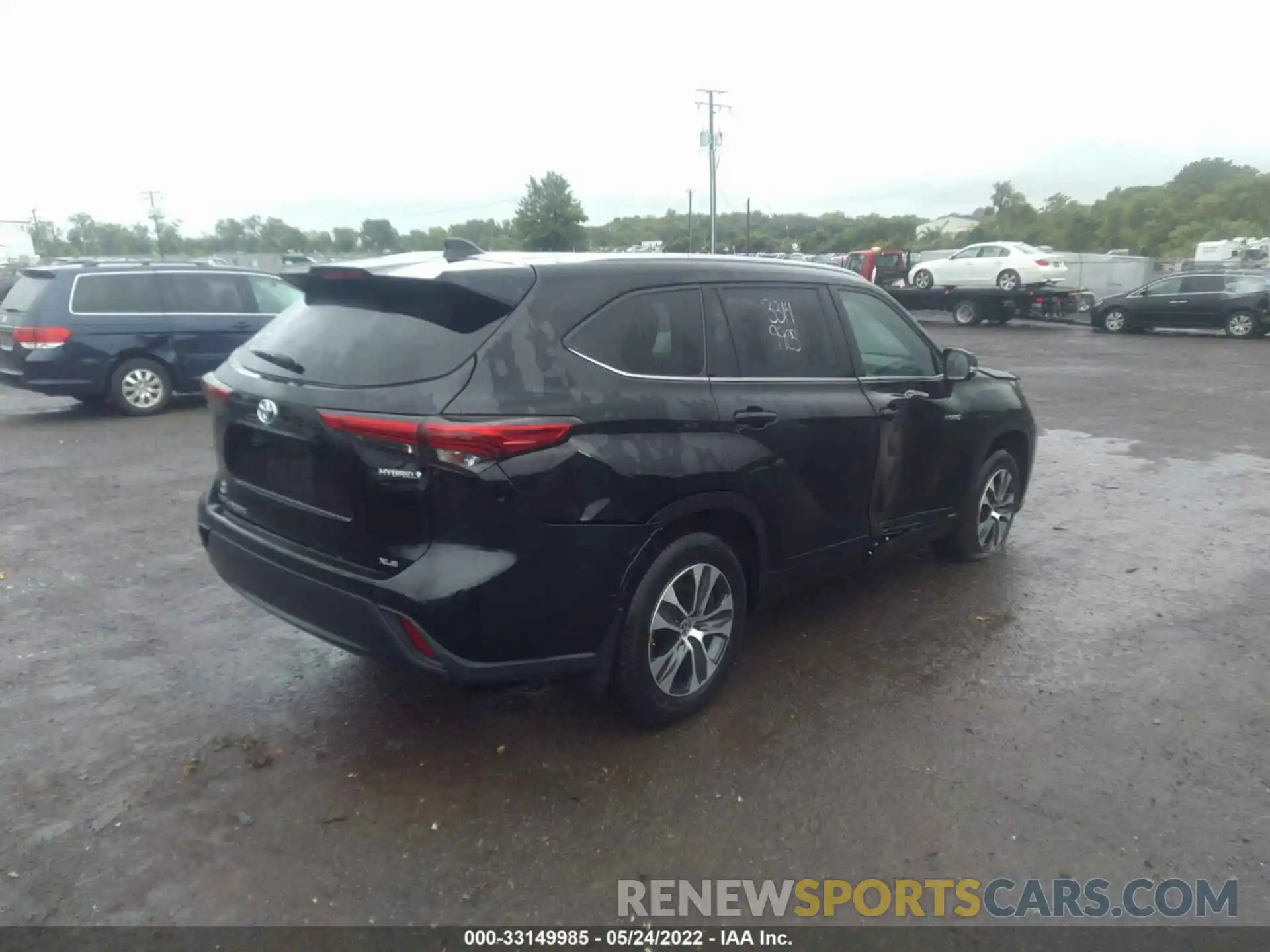 4 Photograph of a damaged car 5TDGBRCH3MS038100 TOYOTA HIGHLANDER 2021