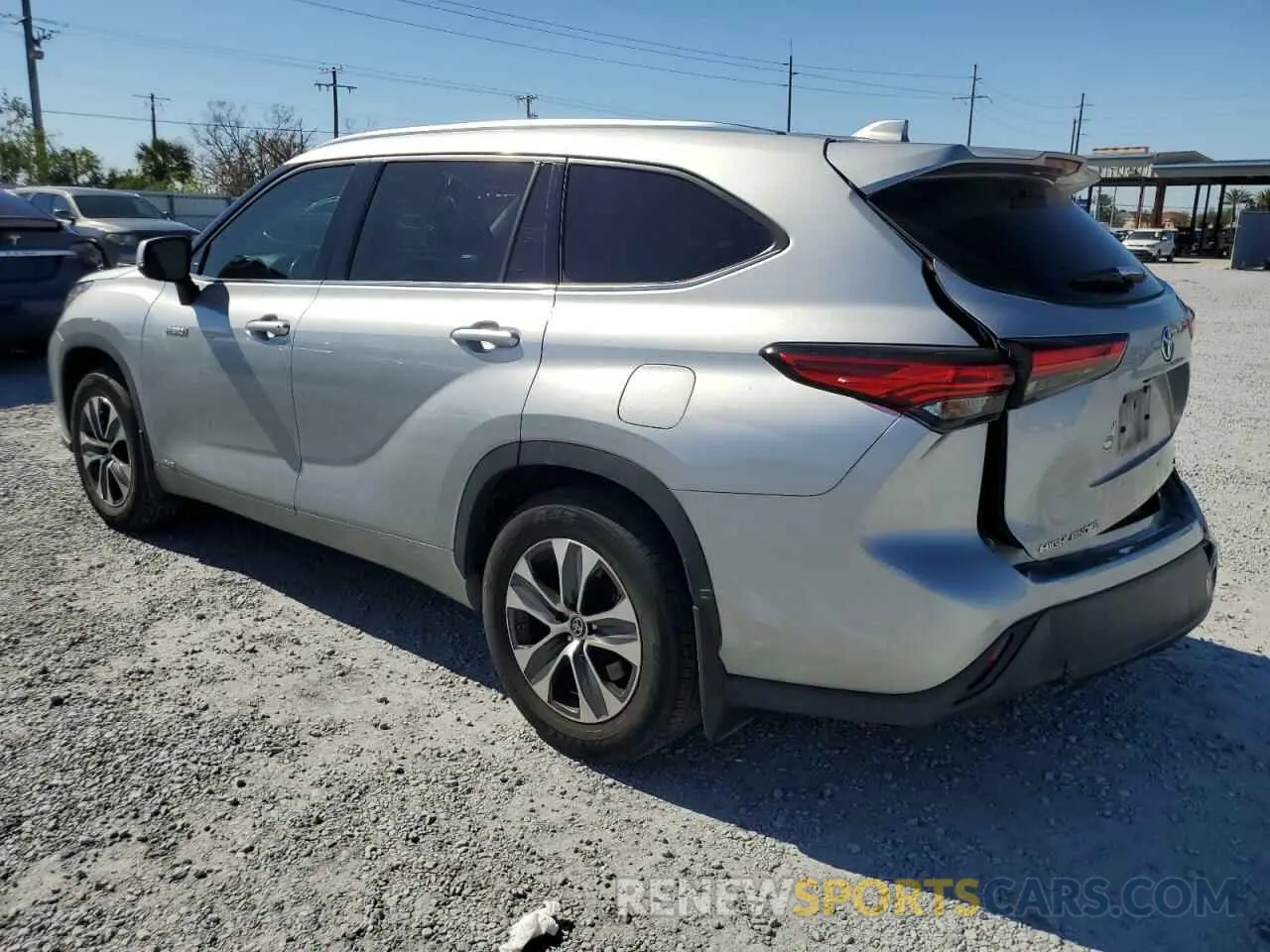 2 Photograph of a damaged car 5TDGBRCH3MS067015 TOYOTA HIGHLANDER 2021