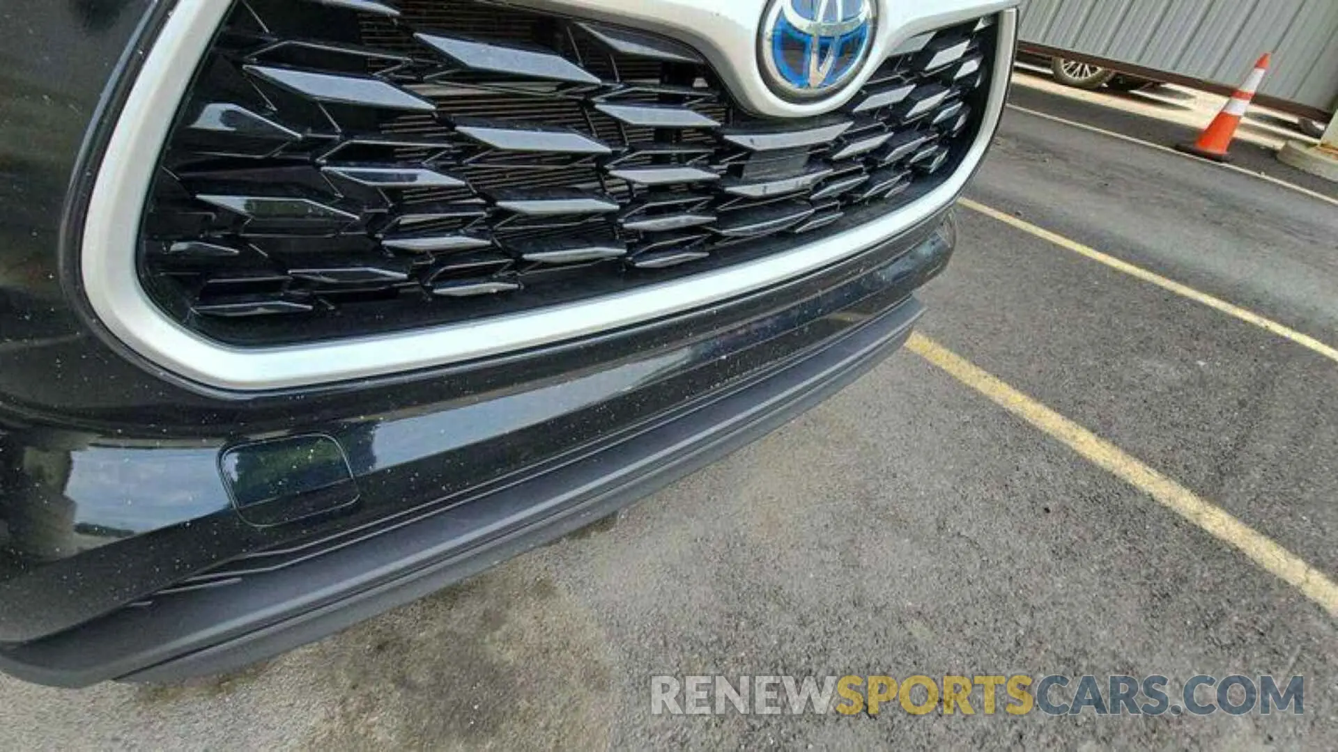 5 Photograph of a damaged car 5TDGBRCH3MS067306 TOYOTA HIGHLANDER 2021