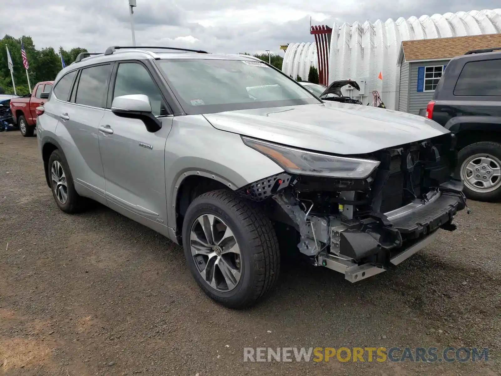 1 Photograph of a damaged car 5TDGBRCH3MS526253 TOYOTA HIGHLANDER 2021