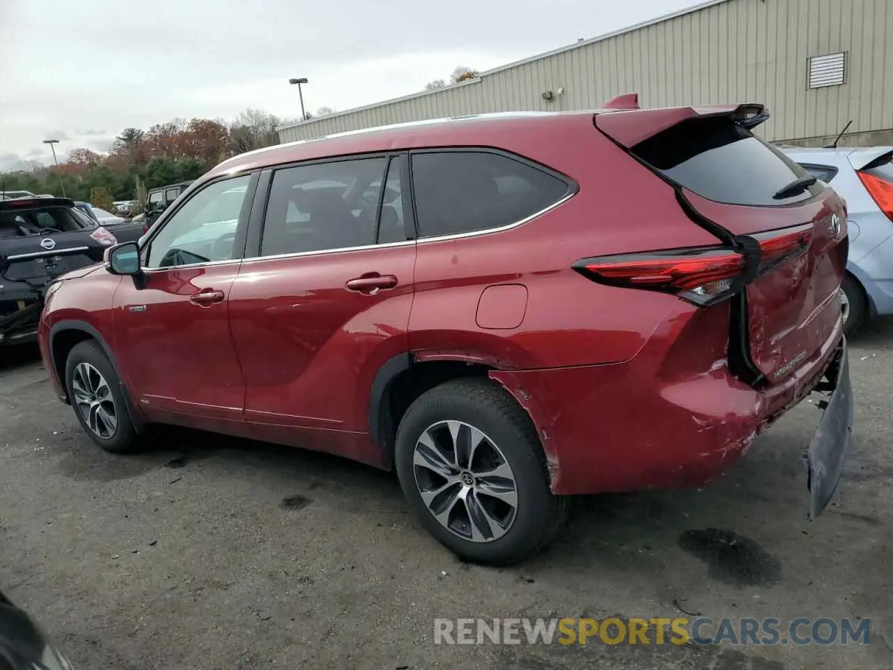 2 Photograph of a damaged car 5TDGBRCH4MS522941 TOYOTA HIGHLANDER 2021