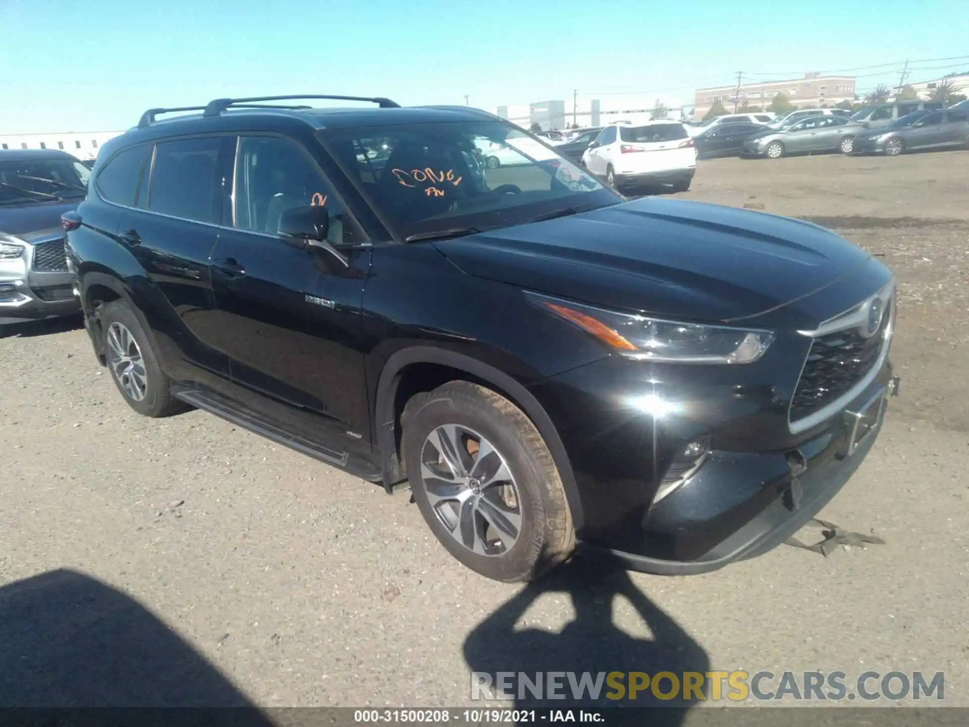 1 Photograph of a damaged car 5TDGBRCH6MS517370 TOYOTA HIGHLANDER 2021