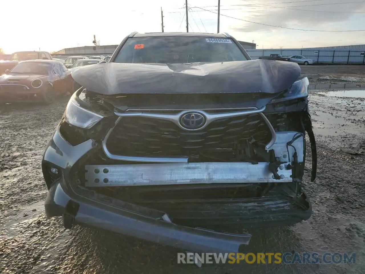 5 Photograph of a damaged car 5TDGBRCH7MS023079 TOYOTA HIGHLANDER 2021