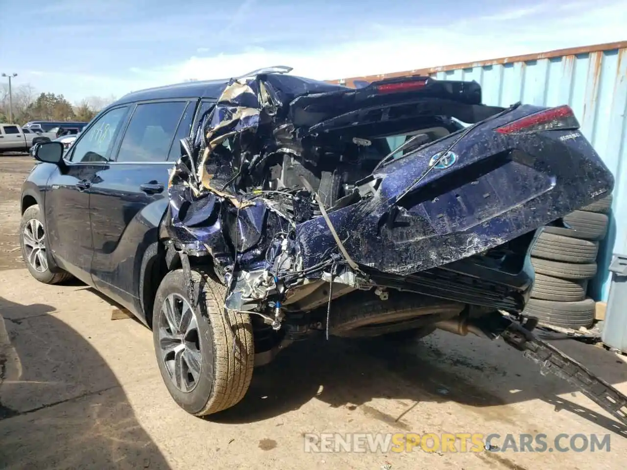 3 Photograph of a damaged car 5TDGBRCH7MS536347 TOYOTA HIGHLANDER 2021