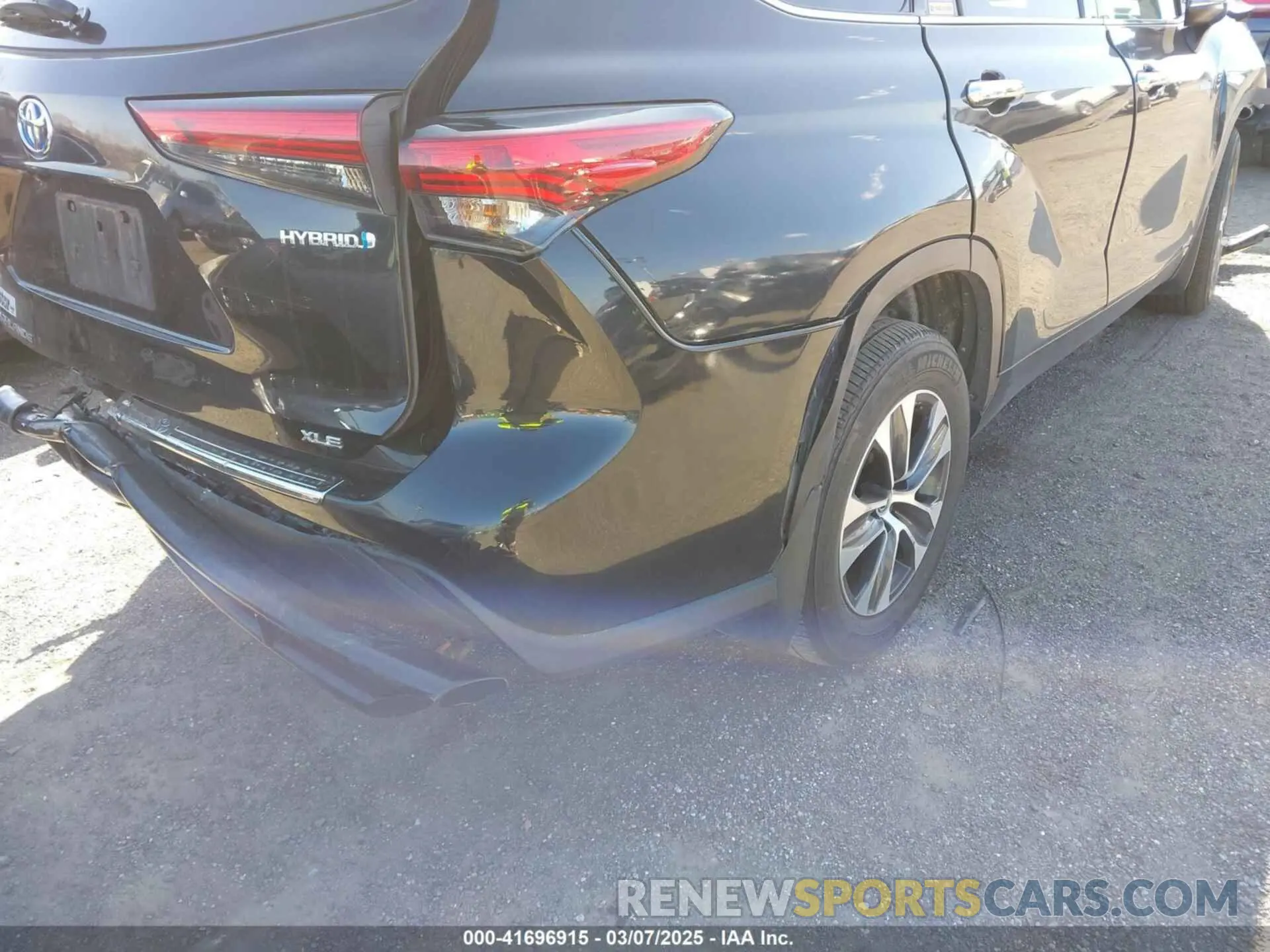 20 Photograph of a damaged car 5TDGBRCH8MS039422 TOYOTA HIGHLANDER 2021