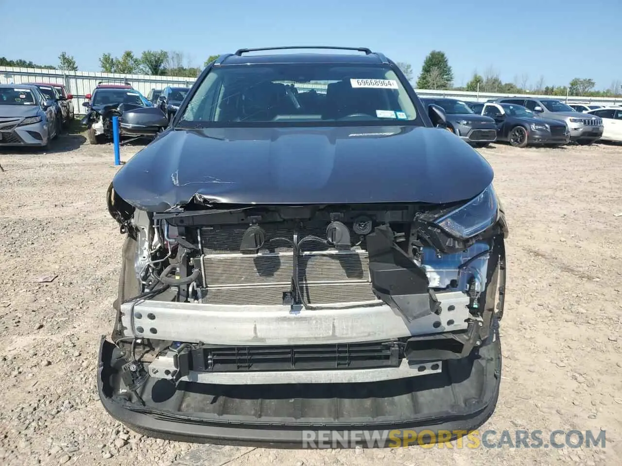 5 Photograph of a damaged car 5TDGBRCH8MS536941 TOYOTA HIGHLANDER 2021