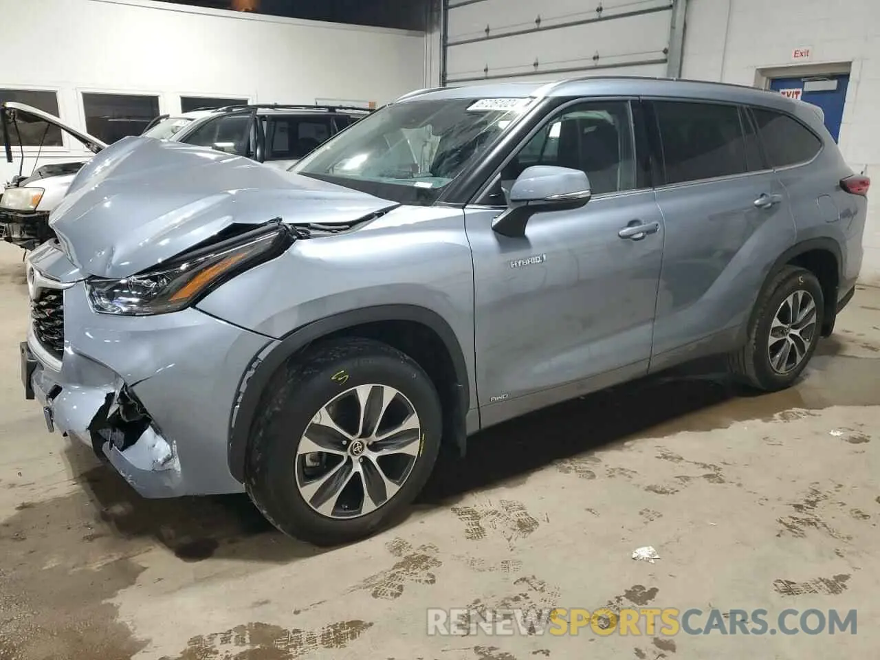 1 Photograph of a damaged car 5TDGBRCH9MS024427 TOYOTA HIGHLANDER 2021