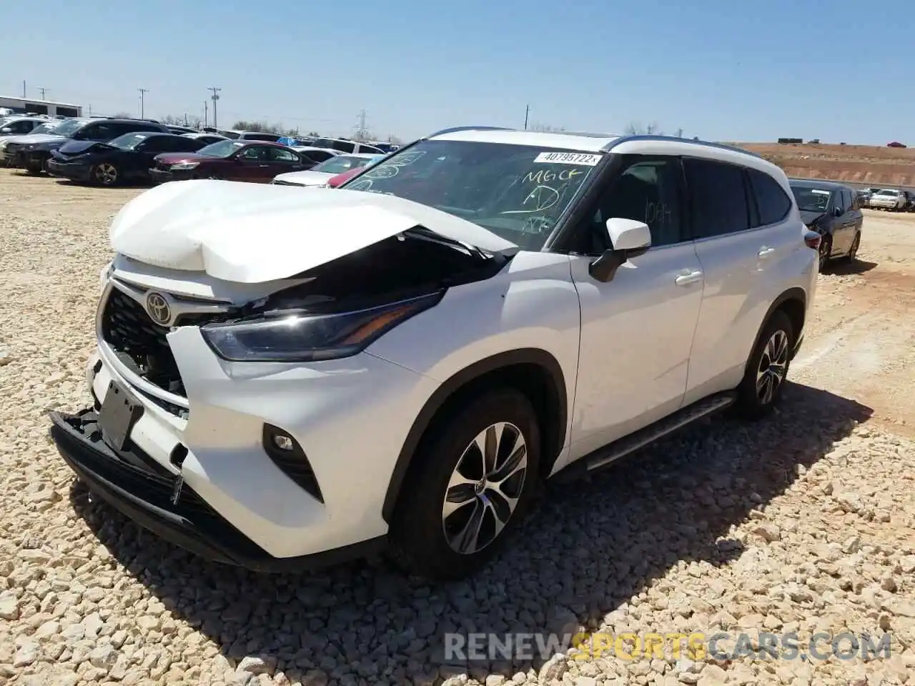 2 Photograph of a damaged car 5TDGZRAH0MS530923 TOYOTA HIGHLANDER 2021