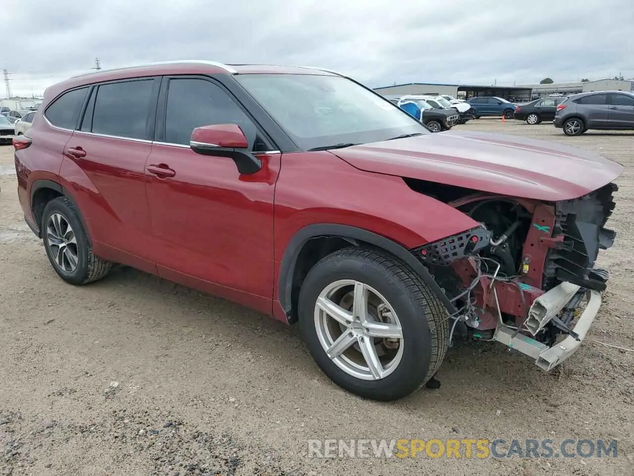 4 Photograph of a damaged car 5TDGZRAH1MS033489 TOYOTA HIGHLANDER 2021