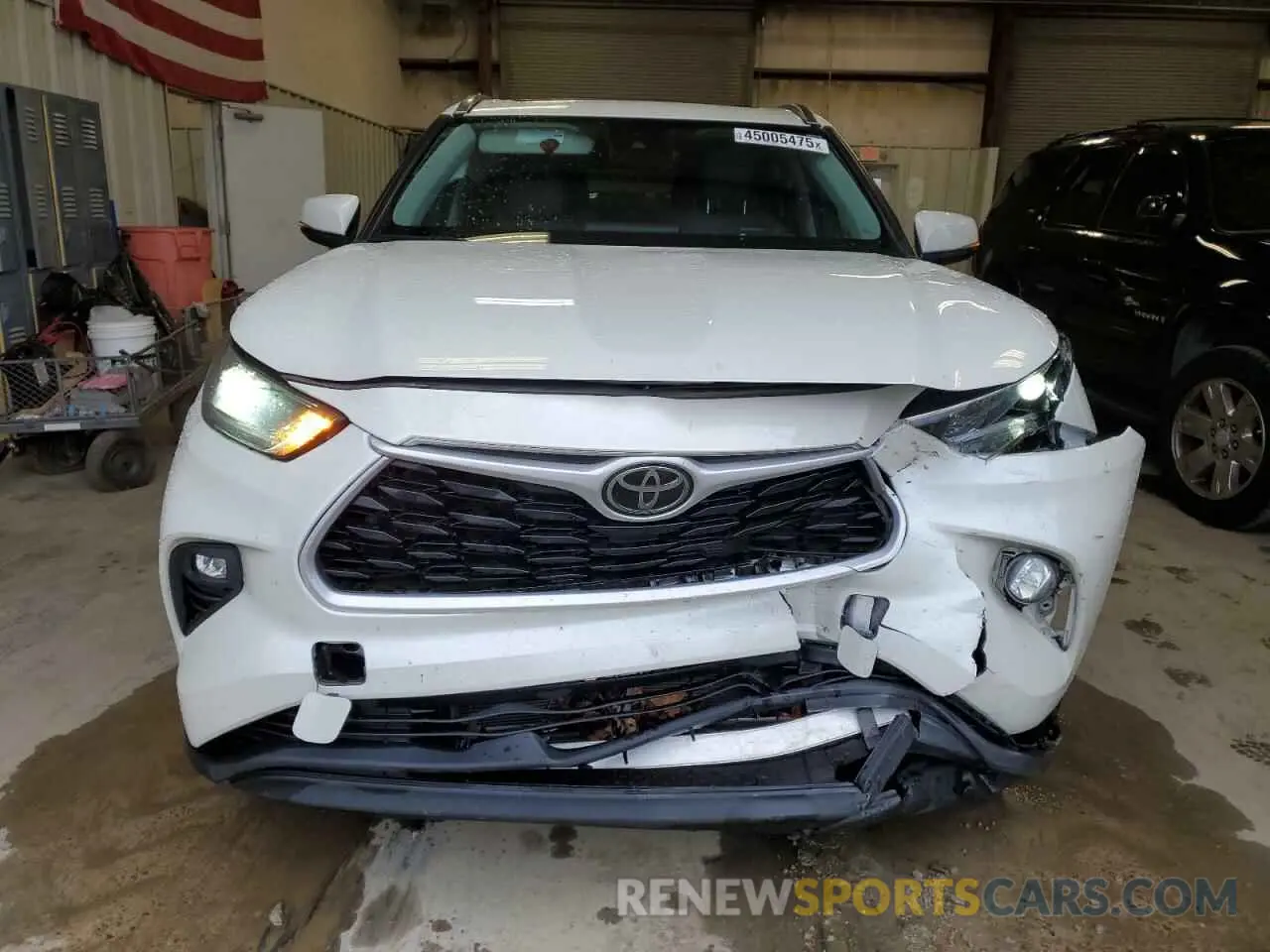 5 Photograph of a damaged car 5TDGZRAH1MS526038 TOYOTA HIGHLANDER 2021