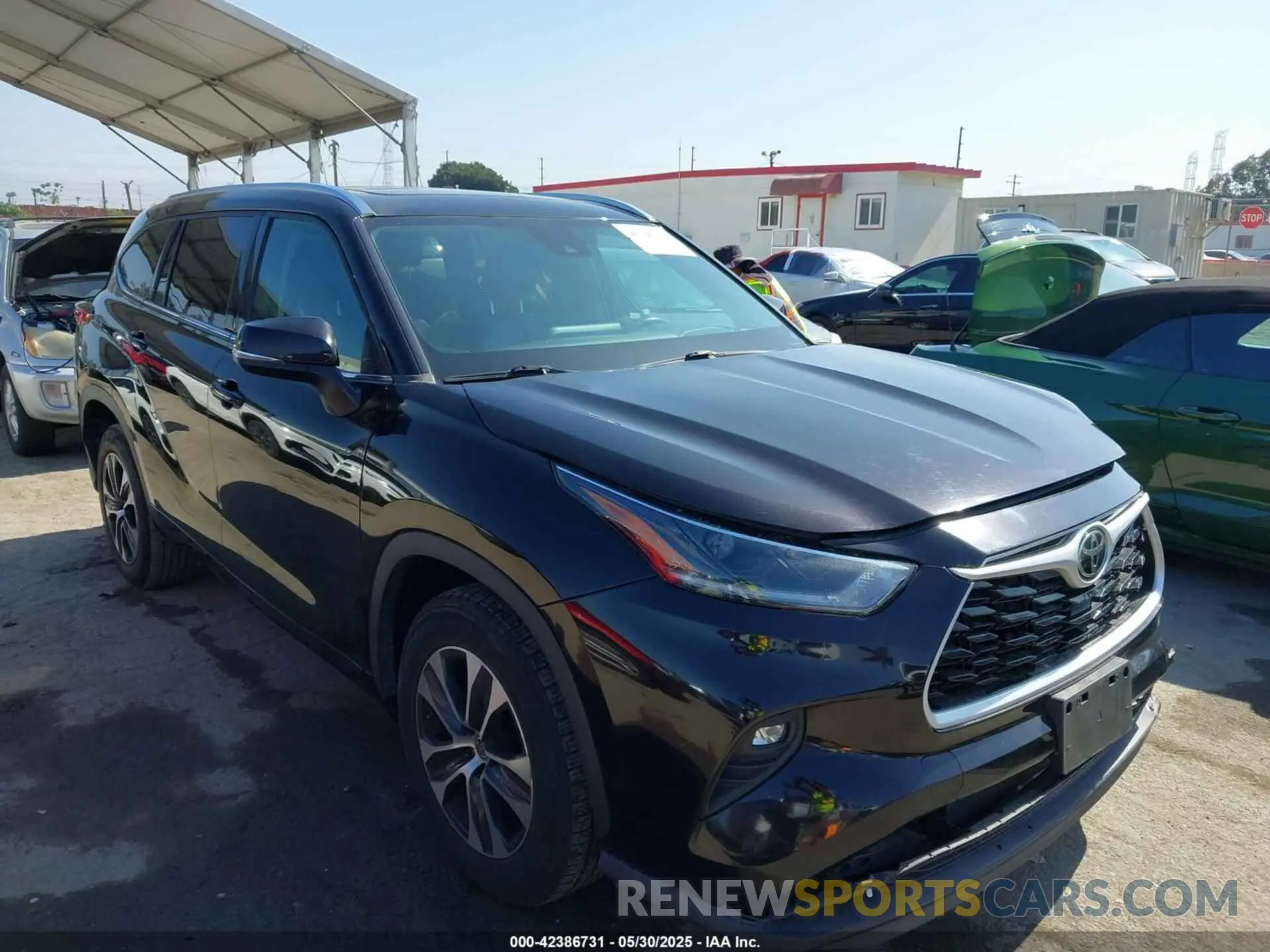 1 Photograph of a damaged car 5TDGZRAH2MS065304 TOYOTA HIGHLANDER 2021
