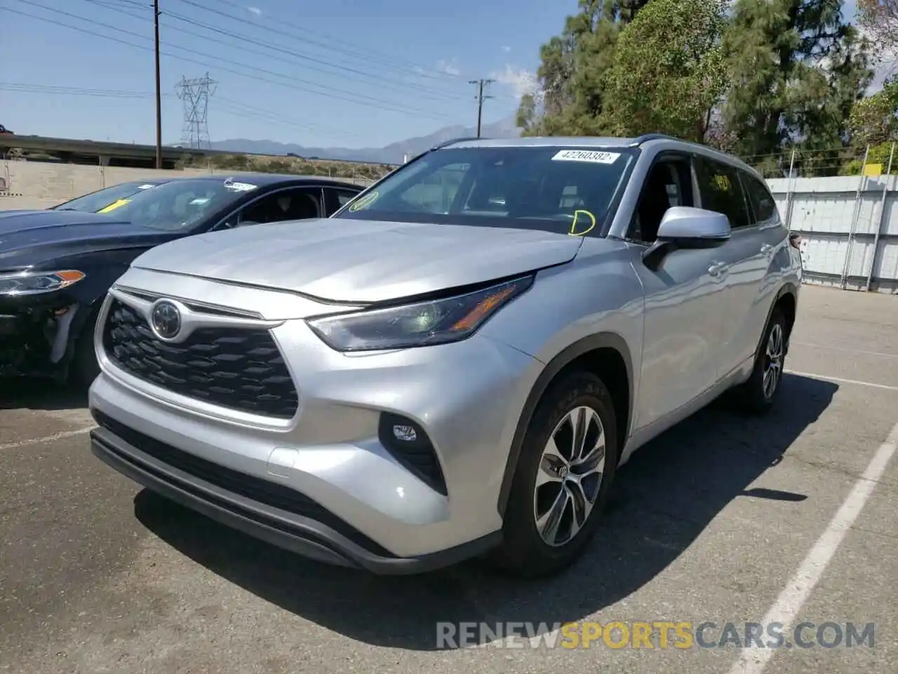 2 Photograph of a damaged car 5TDGZRAH3MS040122 TOYOTA HIGHLANDER 2021