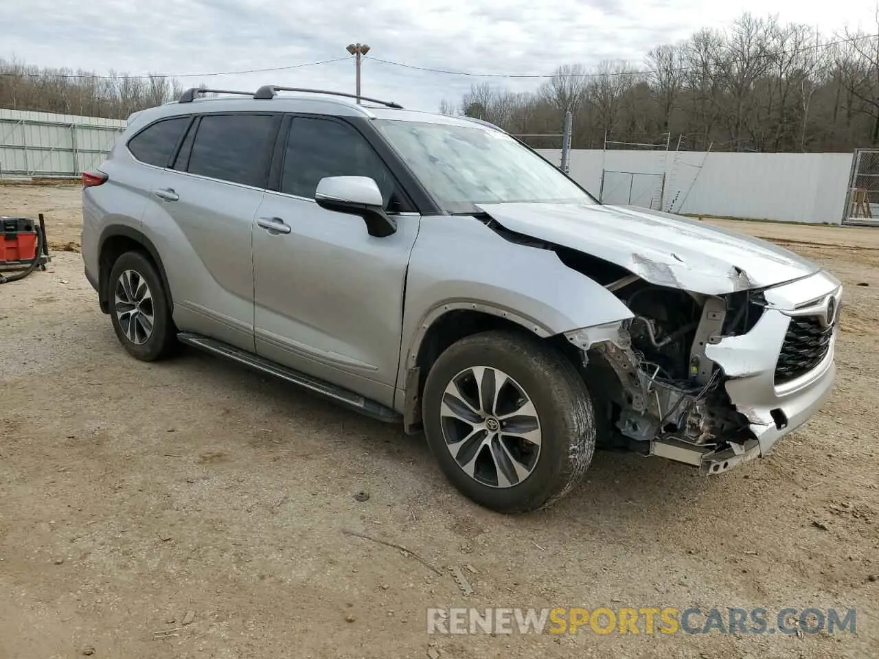4 Photograph of a damaged car 5TDGZRAH4MS035253 TOYOTA HIGHLANDER 2021