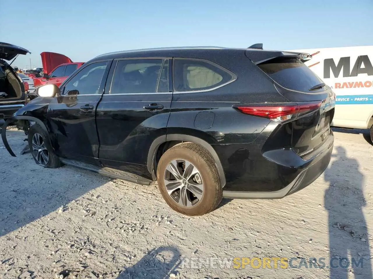2 Photograph of a damaged car 5TDGZRAH4MS533162 TOYOTA HIGHLANDER 2021