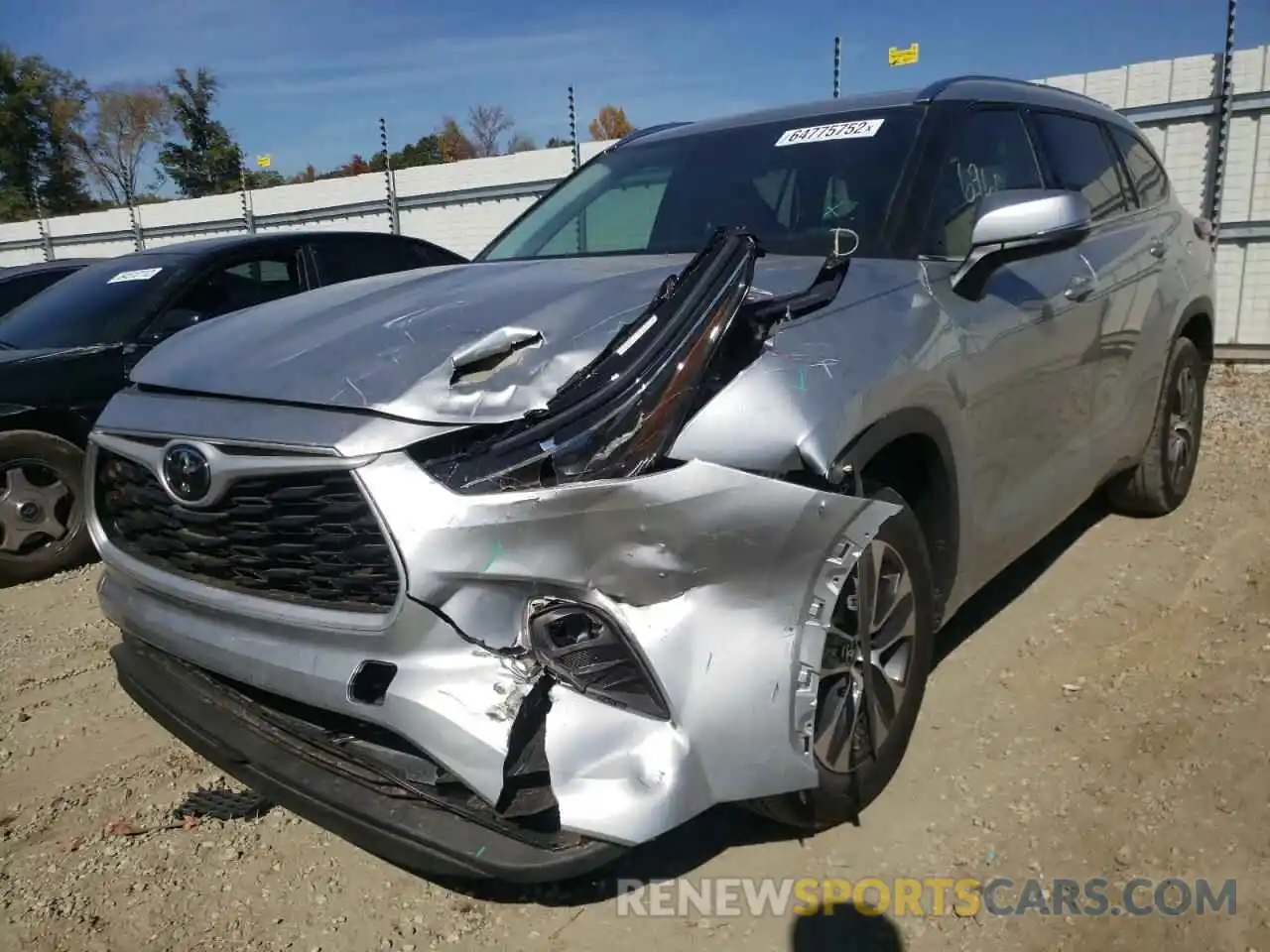 2 Photograph of a damaged car 5TDGZRAH5MS041224 TOYOTA HIGHLANDER 2021