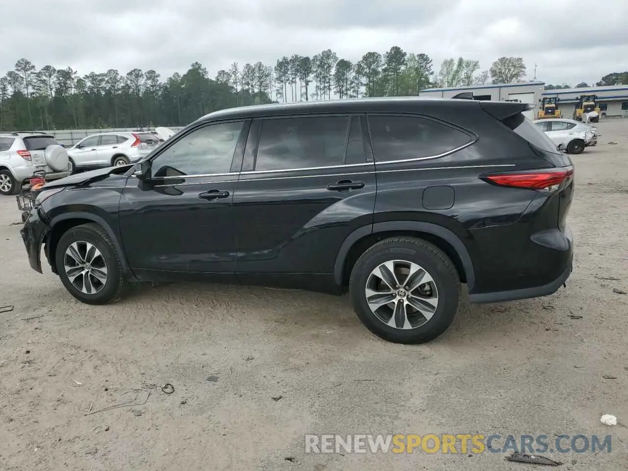 2 Photograph of a damaged car 5TDGZRAH5MS060372 TOYOTA HIGHLANDER 2021